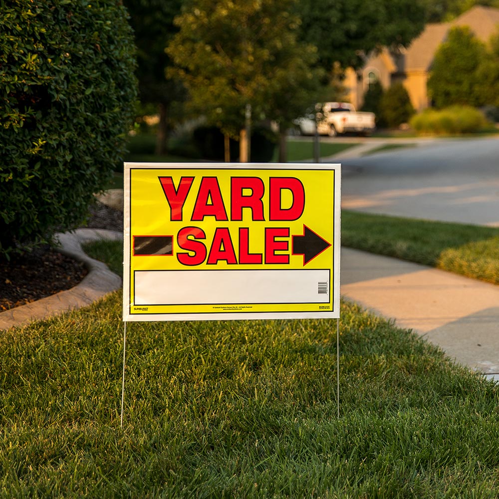 22 x 32 Yard Sale Sign with Stake 